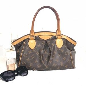 🌸OFFERS?🌸💯%Auth Louis Vuitton Monogram Handbag